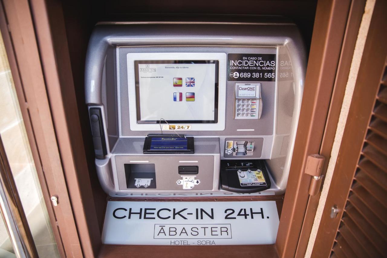 Отель Dwo Abaster Сория Экстерьер фото